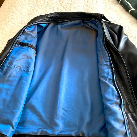 Men’s Genuine Leather Jacket with removable quilted liner - Picture 9 of 10